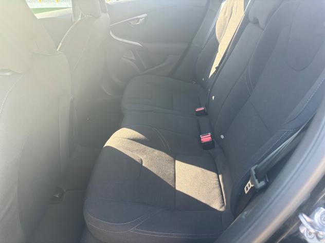 Volvo V40 D2 Momentum - Foto 10