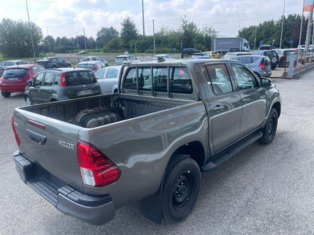 TOYOTA Hilux 2.4 D-4D A/T 4WD 4 porte Double Cab Comfort rif. 21991217 - Foto 7