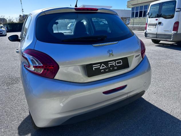 Peugeot 208 1.4 HDi 68 CV 5 porte Active - Foto 4