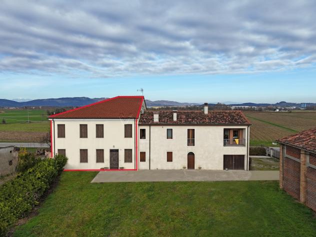 Porzione di casa in vendita a Agugliaro