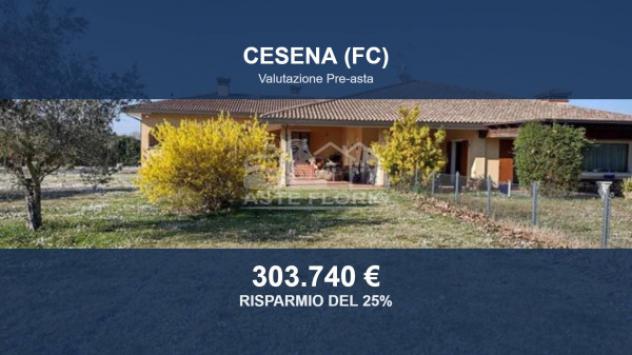 Immobile in asta di 313 m² con più di 5 locali in vendita a Cesena