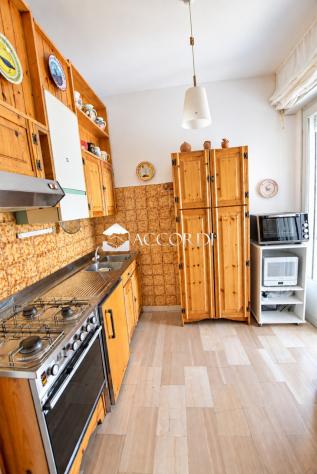 PALAZZO di 9 vani e di 350 mq (MONTEBELLUNA) rif. PE27 - Foto 3