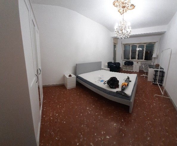 STANZA PER STUDENTESSA/ZONA SAN GIOVANNI BOSCO/LINEA A SUBAUGUSTA - Foto 4