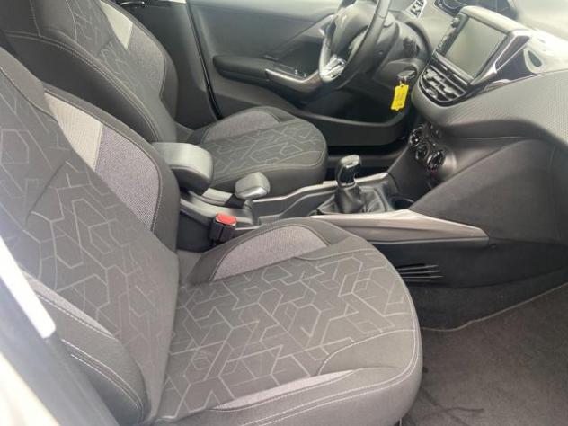 PEUGEOT 2008 BlueHDi 100 Active - Foto 10