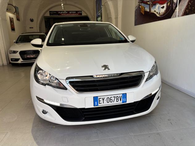 Peugeot 308 1.6 HDi 92 CV SW Allure - Foto 2