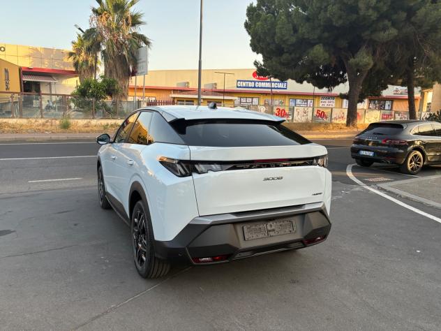 Peugeot 3008 Hybrid 145 e-DCS6 Allure - Foto 7