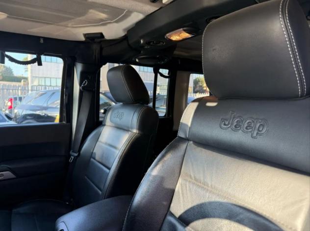 Jeep Wrangler Wrangler Unlimited 2.8 CRD DPF Sahara ER277KR - Foto 6