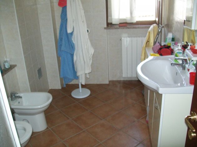 Vendita casa residenziale in collina , Pecorara , Piacenza, Val Tidone