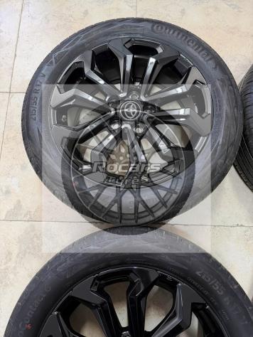 Cerchi 17 neri e pneumatici Toyota Yaris Cross - Foto 3