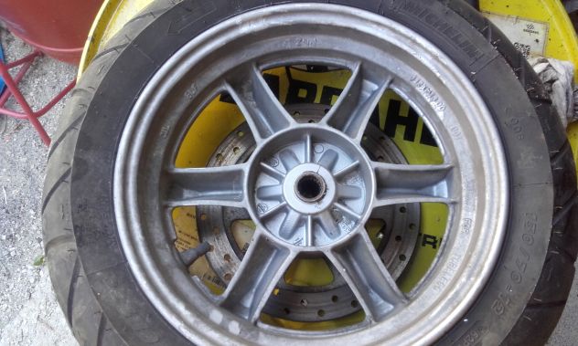 Ruota post completa di disco Suzuki Burgman 125/200 tutti i modelli - Foto 2
