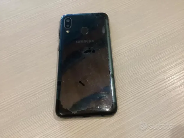SAMSUNG A20E - Foto 5