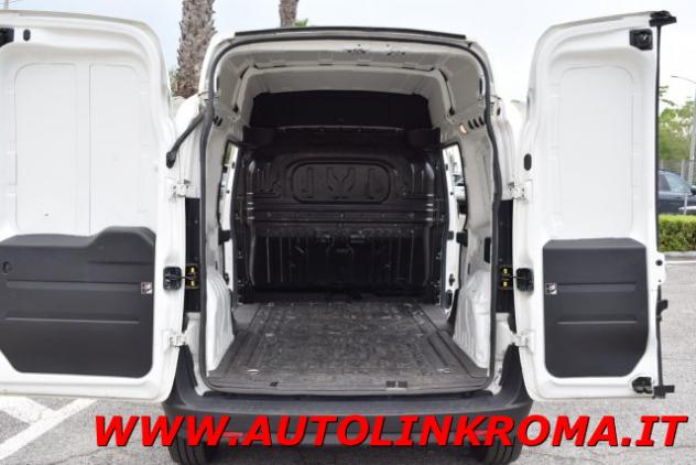 FIAT Doblo Cargo Maxi XL 1.6 MJT PL TA SX 3 posti 105CV rif. 23735765 - Foto 4