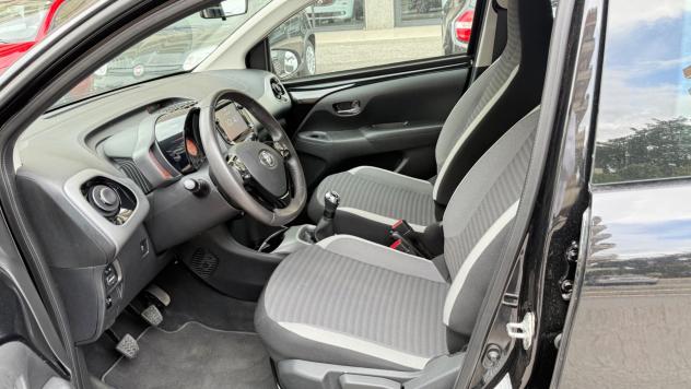 Toyota Aygo Connect 1.0 VVT-i 72 CV 5 porte x-cool LED NAVI CAR PLAY PDC BLUETOOTH CERCHI 16 - Foto 8
