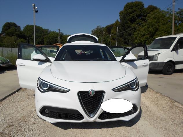 Alfa Romeo Stelvio 2.2 Turbodiesel 190 CV AT8 Q4 Super Business - Foto 8