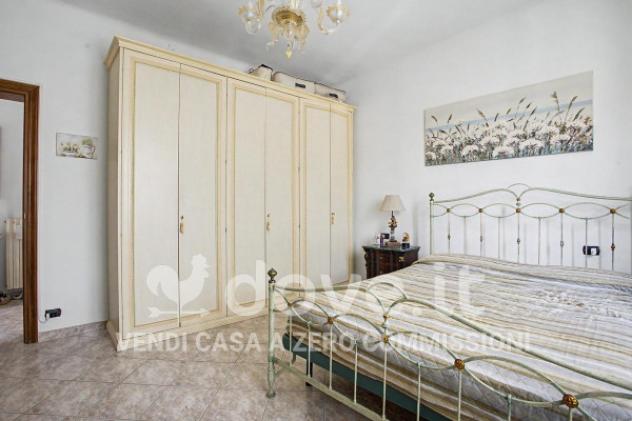 Villa di 234 m² con 5 locali e box auto in vendita a Induno Olona - Foto 20