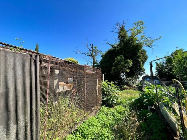 Porzione di Rudere con Terreno - Foto 2