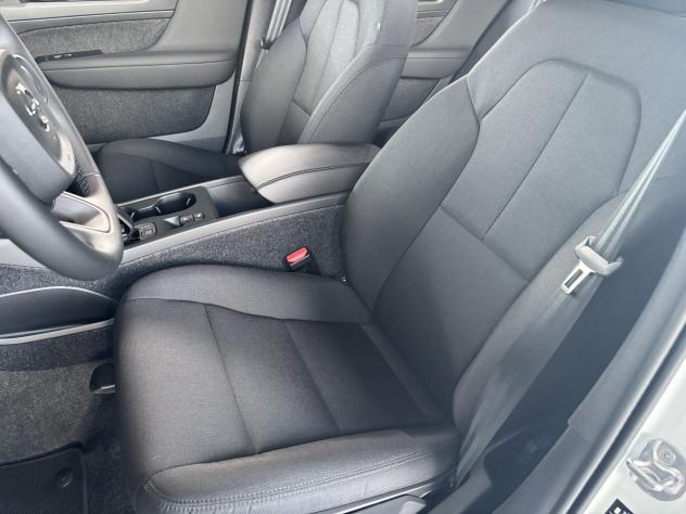 Volvo XC40 XC40 B3 automatico Essential - Foto 7