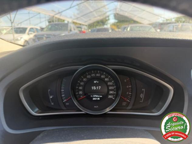 VOLVO V40 D2 Momentum rif. 24159863 - Foto 10