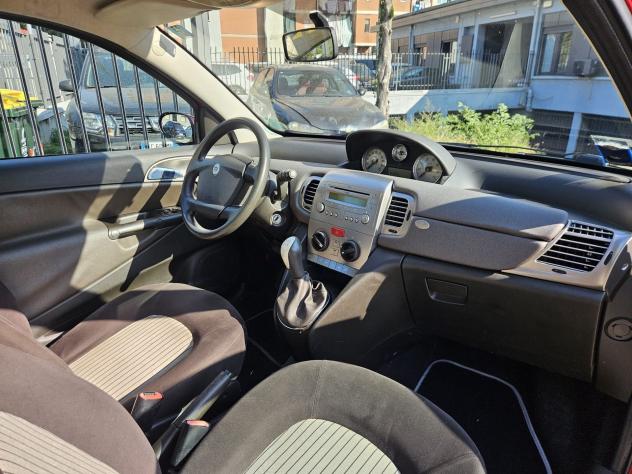 Lancia Ypsilon Ypsilon 1.3 mjt 16v Platino 90cv - Foto 9