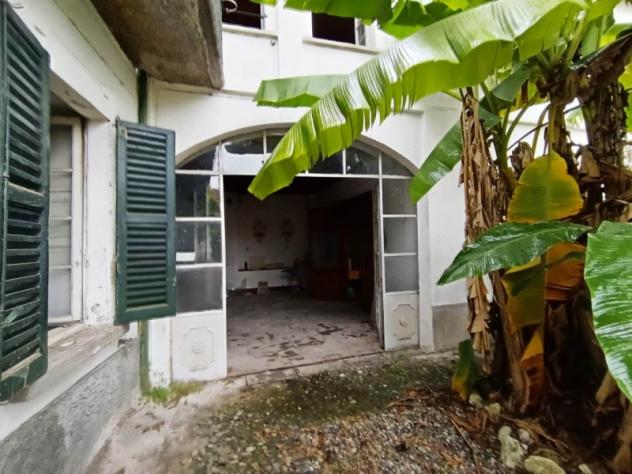 CASA INDIPENDENTE CON GIARDINO E CORTILE ESCLUSIVO - Foto 4