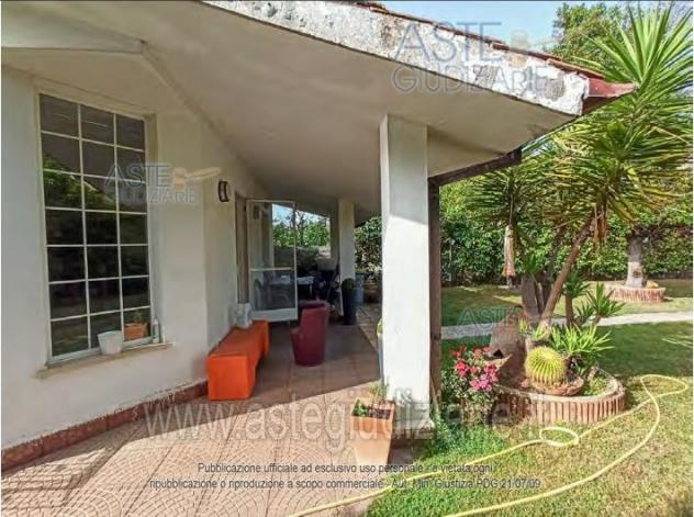 IMMOBILI-IMMOBILE RESIDENZIALE-SS 148 Pontina km 74,400