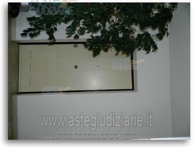 IMMOBILI-IMMOBILE COMMERCIALE-Via Via dei Pescatori, piano 2 7 - Foto 5