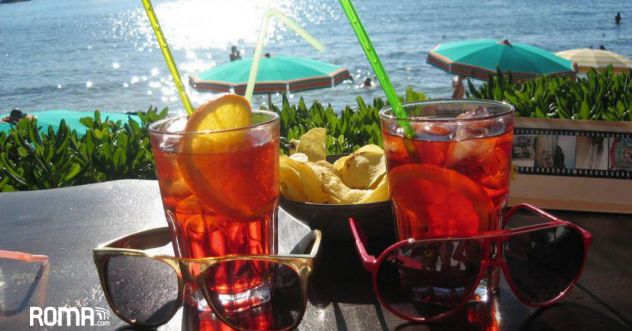 RAGAZZE COME HOSTESS PER LOCALI NOTTURNI AL MARE - Foto 4