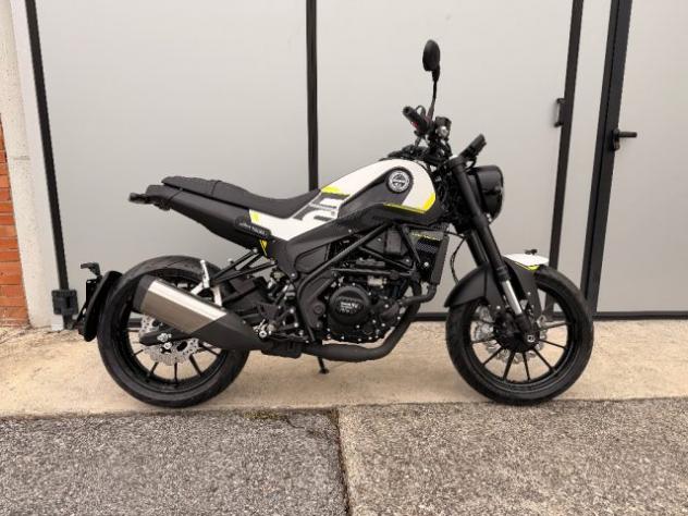 BENELLI Leoncino 250 BIANCO rif. 23501720