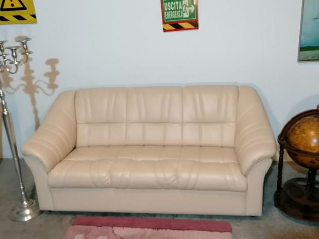 PRATICAMENTE NUOVO set divani in pelle CONSEGNA - Foto 6