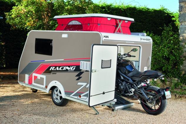 Roulotte Free Style 300 Racing portamoto interno