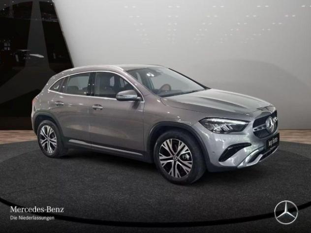 MERCEDES-BENZ GLA 180 Automatic Progressive Advanced rif. 23939372 - Foto 4