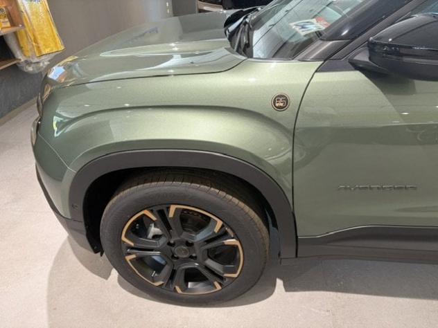 Jeep Avenger 4xe Hybrid 1.2 MHEV 4xe 85th Anniversary - Foto 5
