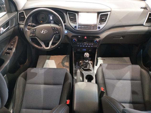 Hyundai Tucson 1.7 crdi Xpossible 2wd 115cv - Foto 9