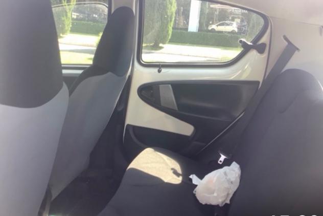 Toyota Aygo 1.0 12V VVT-i 5 porte Active Connect - Foto 3
