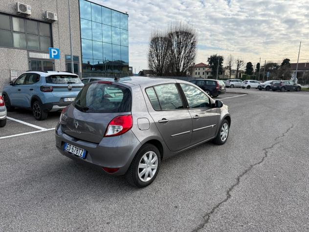 Renault Clio 1.2 16V 5 porte Luxe - Foto 4