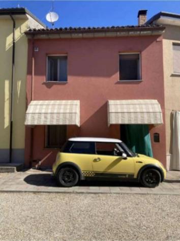 Immobile in asta di 263 m², box auto in vendita a Cervesina - Foto 2