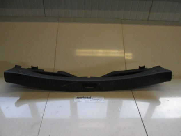 84992JD000 BATTIVALIGIA RIVESTIMENTO POSTERIORE VANO BAGALGI NISSAN QASHQAI 1.5 D 81KW 6M 5P (2012) RICAMBIO USATO