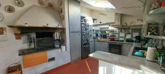 Rustico in vendita a Calci 184 mq Rif: 1413609