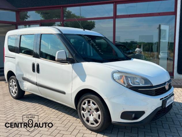 FIAT Doblò 3ª serie Doblò 1.6 MJT 16V 95CV Easy - Foto 2