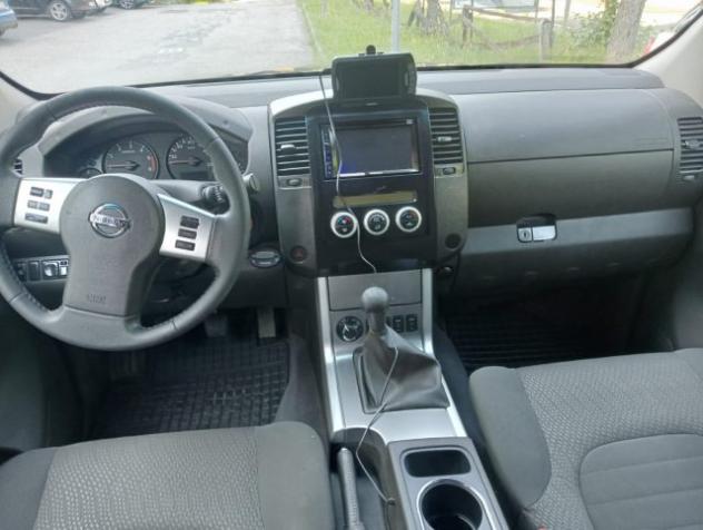 NISSAN Navara 2.5 dCi 190CV 4 porte Double Cab LE*gancio traino* rif. 24097725 - Foto 10