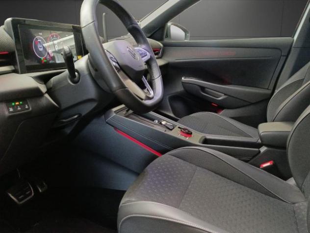 VOLKSWAGEN T-Roc 1.5 eTSI ACT 150 CV DSG R-Line rif. 24104136 - Foto 8