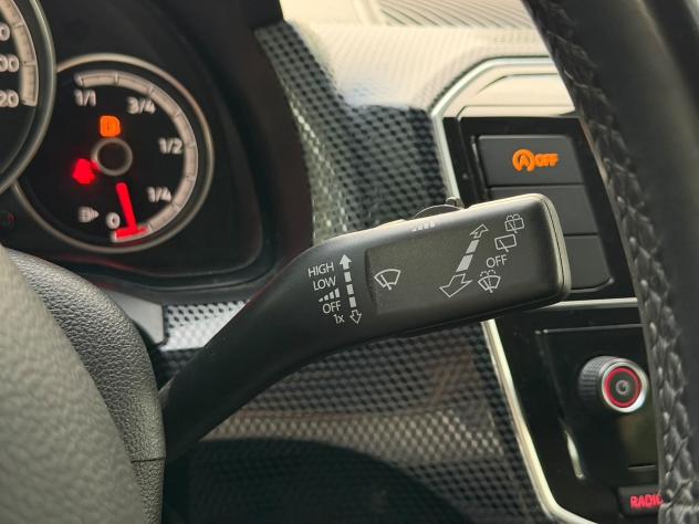Volkswagen up! up! 5p 1.0 evo up! 65cv "TUNGSTEN SILVER MET." +GPL - Foto 10