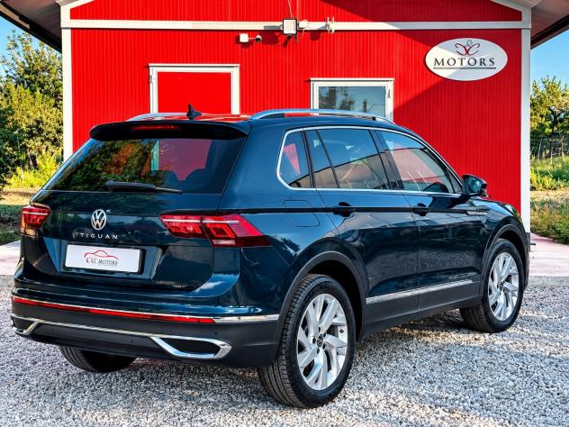 Volkswagen Tiguan 2.0 TDI 150 CV SCR DSG Elegance Sport - Foto 6