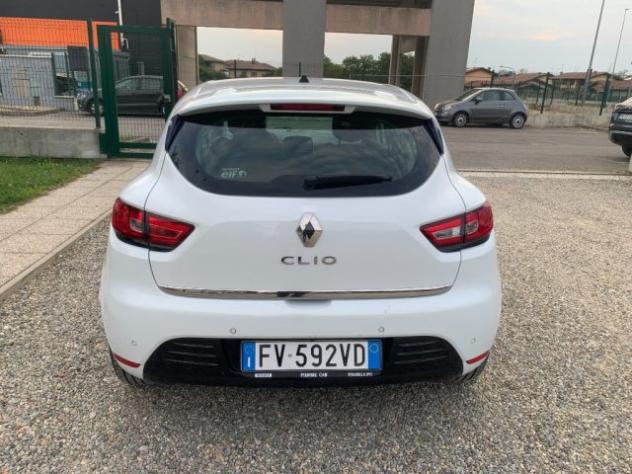 RENAULT Clio TCe 12V 75 CV 5 porte Moschino Intens rif. 24157180 - Foto 4