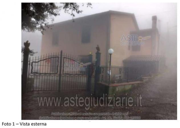 IMMOBILI-IMMOBILE RESIDENZIALE-Via DI MIGLIANA 259
