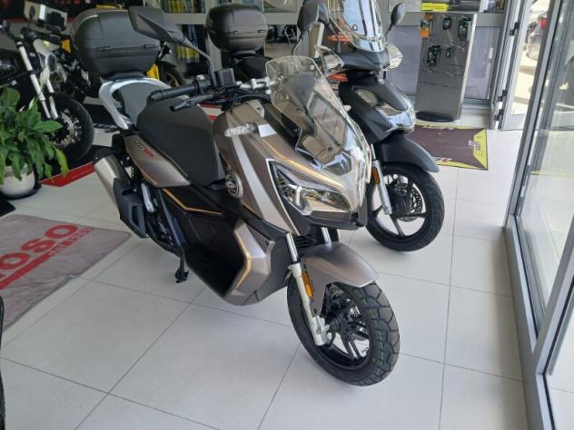 QJ Motor ATR 125 .