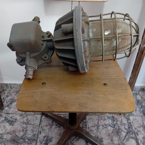 Lampada industriale anni 70 grande - Foto 4