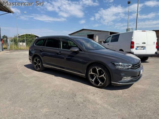 VOLKSWAGEN Passat Variant Passat Variant 2.0 tdi Executive 4motion 200cv dsg rif. 23934661 - Foto 8