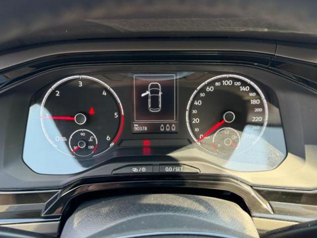 VOLKSWAGEN Polo Business 1.6TDI ComfortlineBlueMotionTech. Neopat. rif. 24066208 - Foto 10