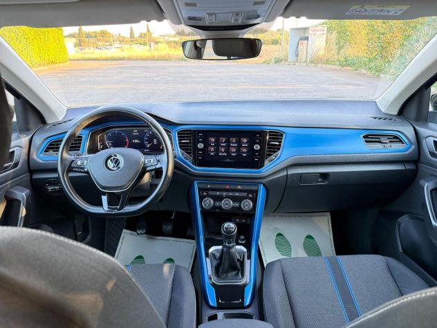 VOLKSWAGEN - T-Roc - 2.0 TDI SCR Style BlueMotion Tech - Foto 10